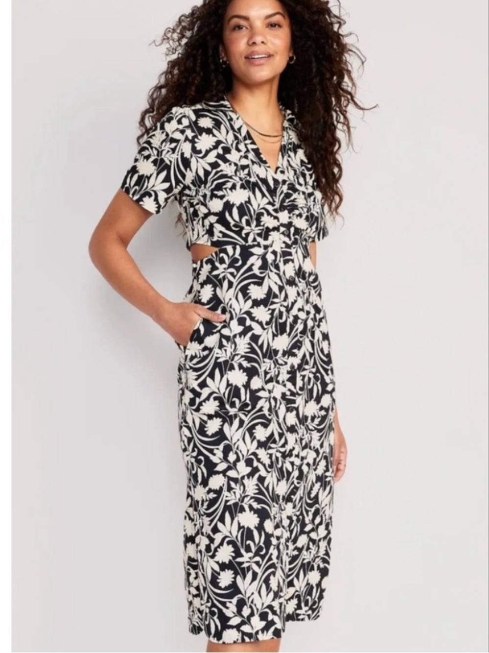 Old Navy Cutout Floral Dress